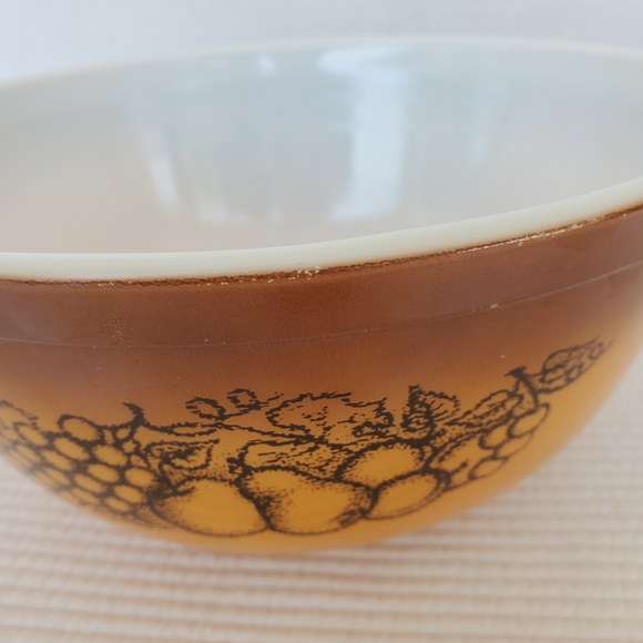 2 Pyrex Old Orchard Mixing 403 402 Bowls Fruit Brown Round 2.5qt 1.5 qt - Picture 15 of 16
